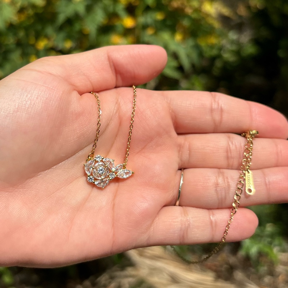 18K Gold Plated Stainless Steel Diamond Rose Necklace